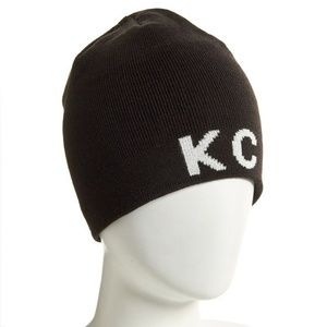 REACTION KENNETH COLE Beanie Hat KC Logo Black New